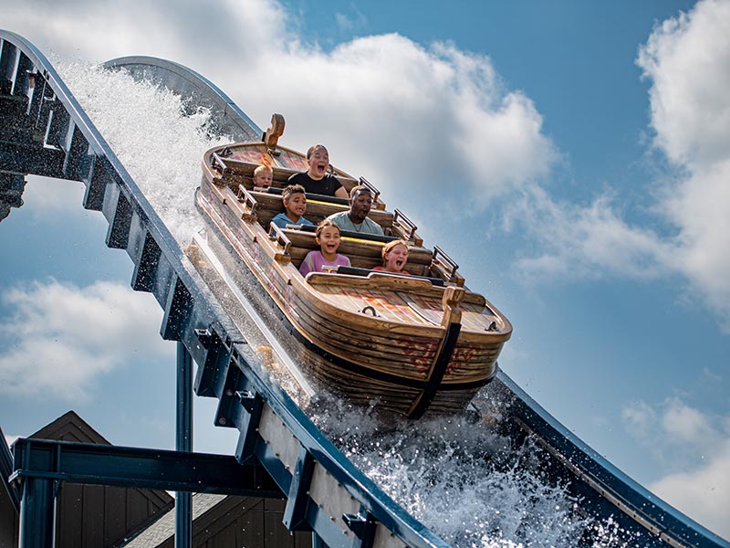 Draken falls water ride adventureland resort